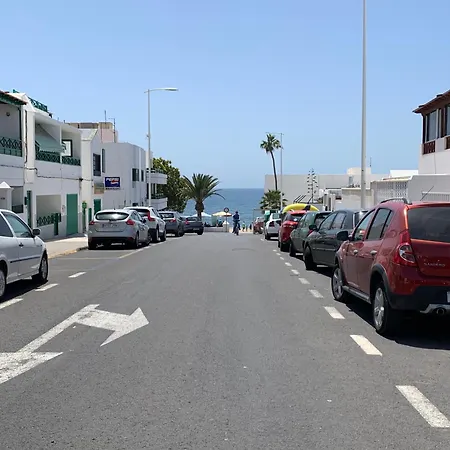 Princesa Ico, Cerca Del Mar